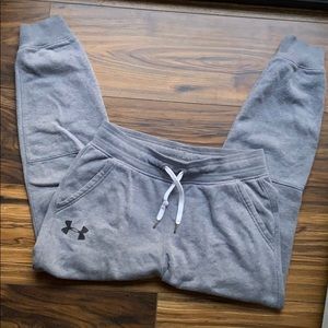 EUC UA joggers/sweatpants